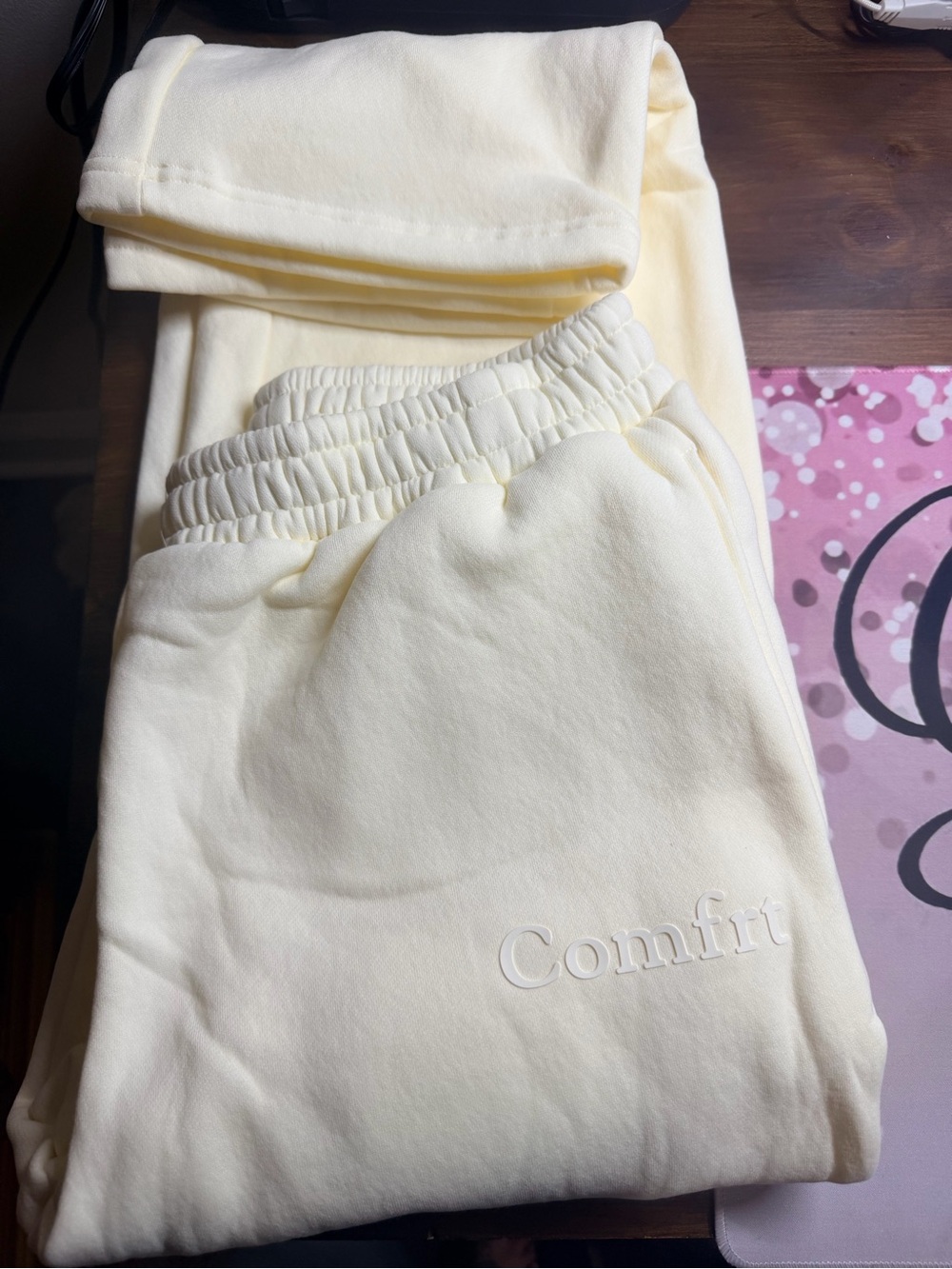 NWT Comfrt Signature Sweatpants Cream Ivory Size XL Oversized Cozy